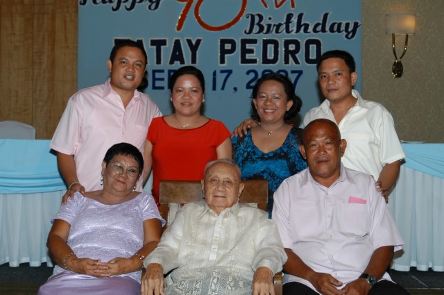With Manang _amp_ Family