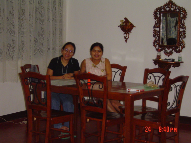 Che_amp_Mae at Dining Room2
